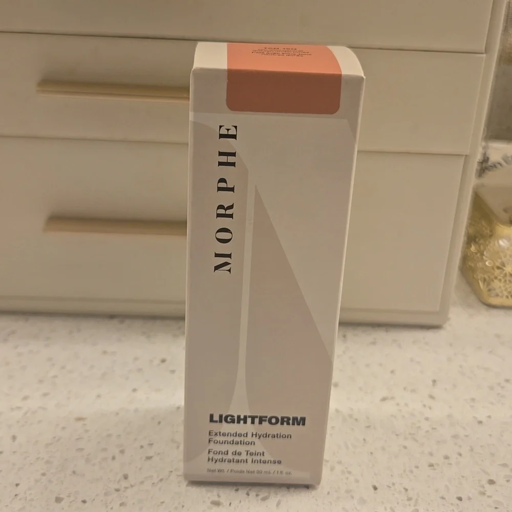 MORPHE Lightform Extended Hydration Foundation In Tan 16N